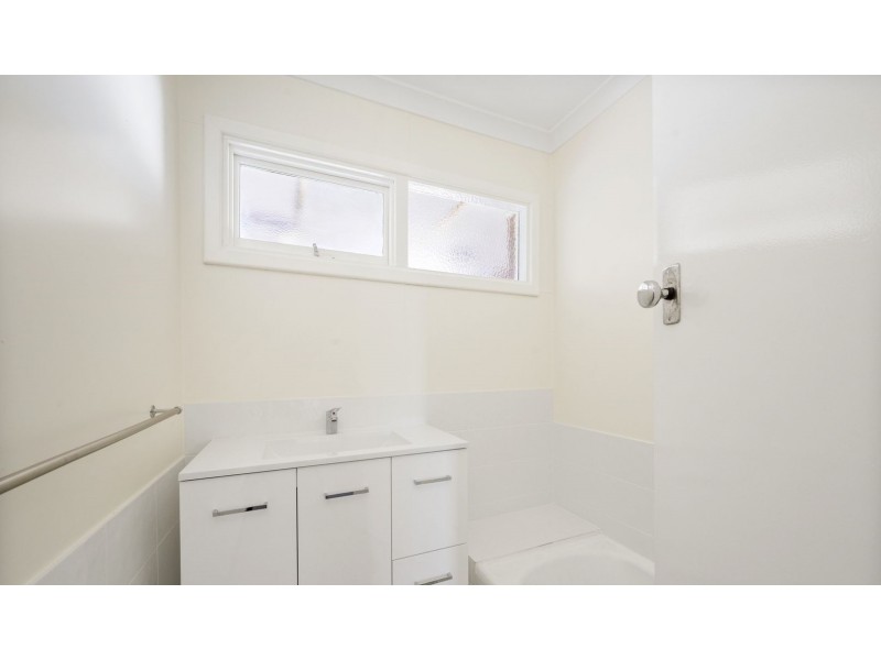 10 ROCHFORD WAY, Girrawheen WA 6064