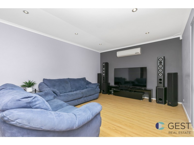 2 SHORTLAND WAY, Girrawheen WA 6064