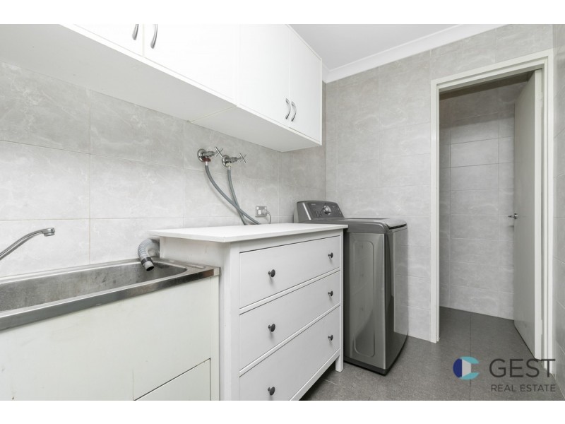 2 SHORTLAND WAY, Girrawheen WA 6064