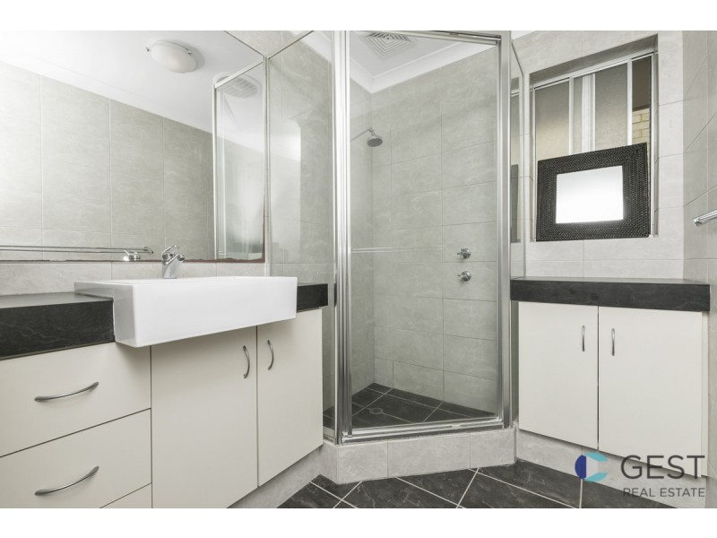 2 SHORTLAND WAY, Girrawheen WA 6064