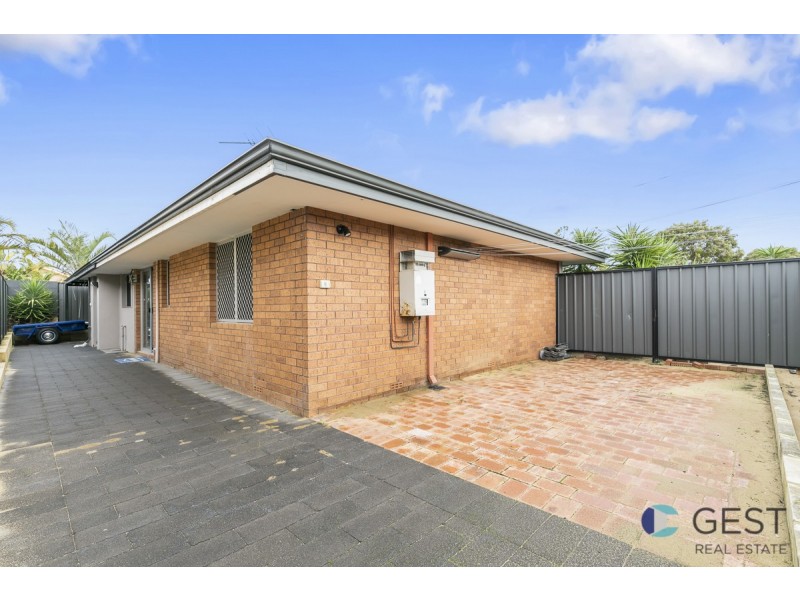 2 SHORTLAND WAY, Girrawheen WA 6064