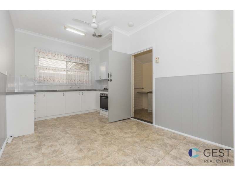 10 COMPTON STREET, Balga WA 6061
