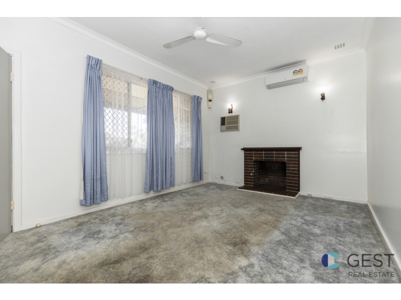 10 COMPTON STREET, Balga WA 6061