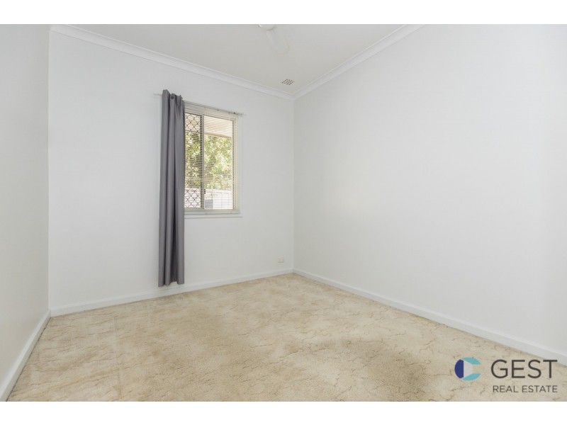 10 COMPTON STREET, Balga WA 6061