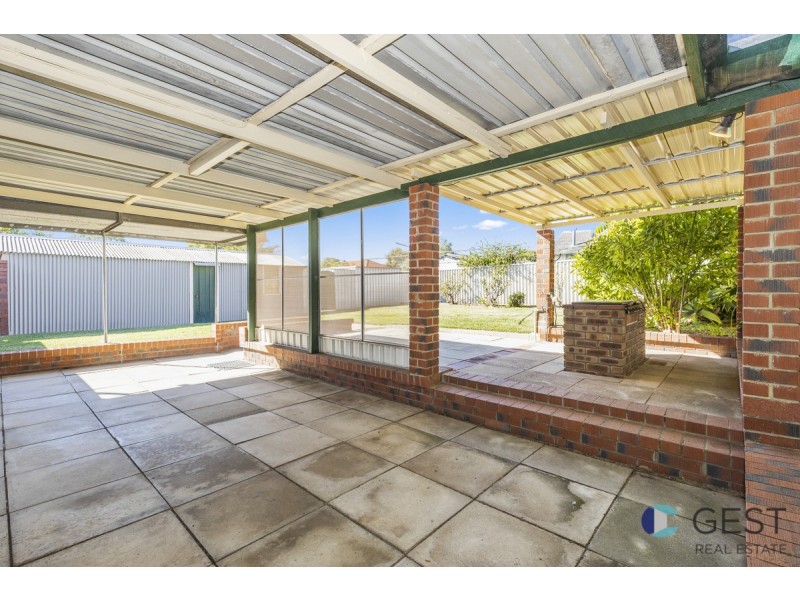 10 COMPTON STREET, Balga WA 6061