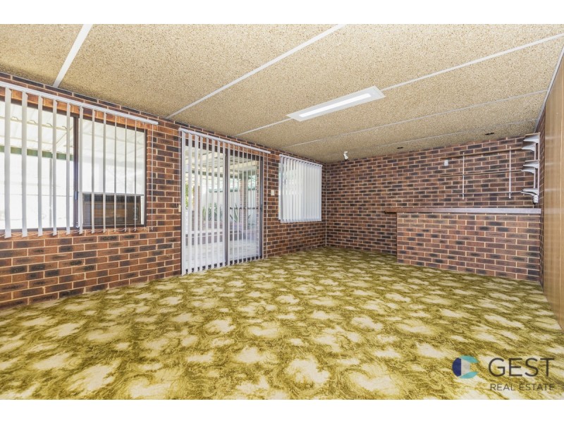 10 COMPTON STREET, Balga WA 6061