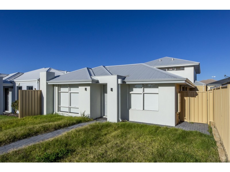 21 FERRARA WAY, Girrawheen WA 6064