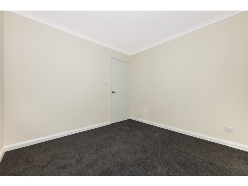 21 FERRARA WAY, Girrawheen WA 6064