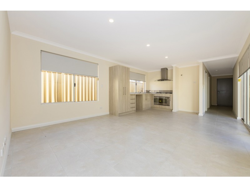 21 FERRARA WAY, Girrawheen WA 6064