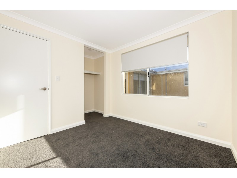 21 FERRARA WAY, Girrawheen WA 6064