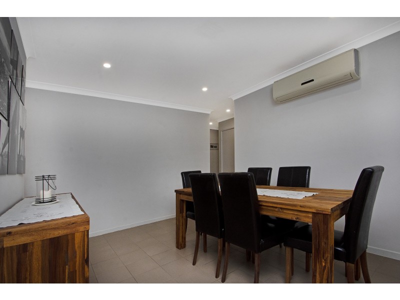 4/16 BURHAM COURT, Marangaroo WA 6064