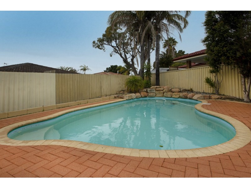 11 ELLARA COURT, Alexander Heights WA 6064