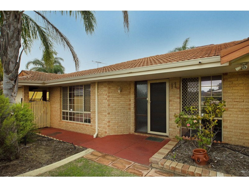 11 ELLARA COURT, Alexander Heights WA 6064