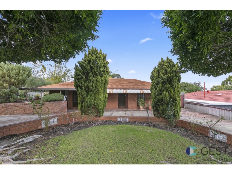 133 WADDINGTON CRESCENT, Koondoola WA 6064