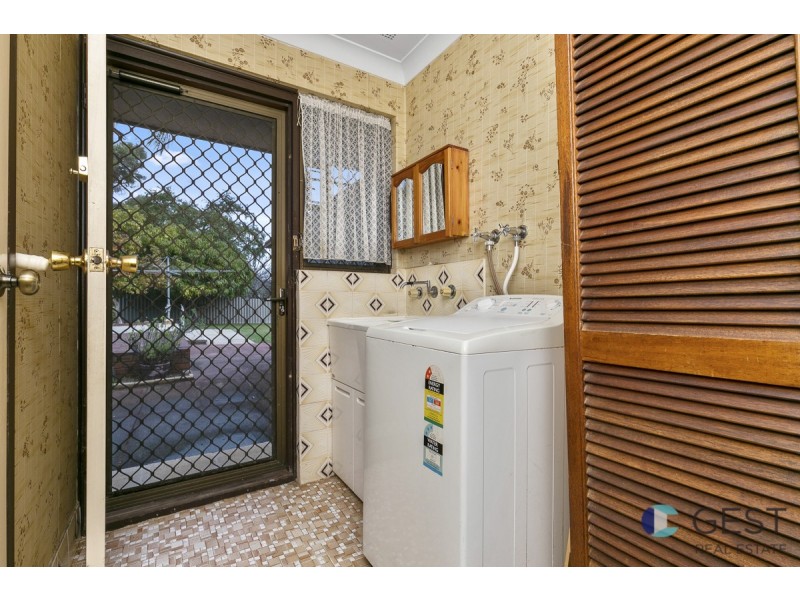 133 WADDINGTON CRESCENT, Koondoola WA 6064