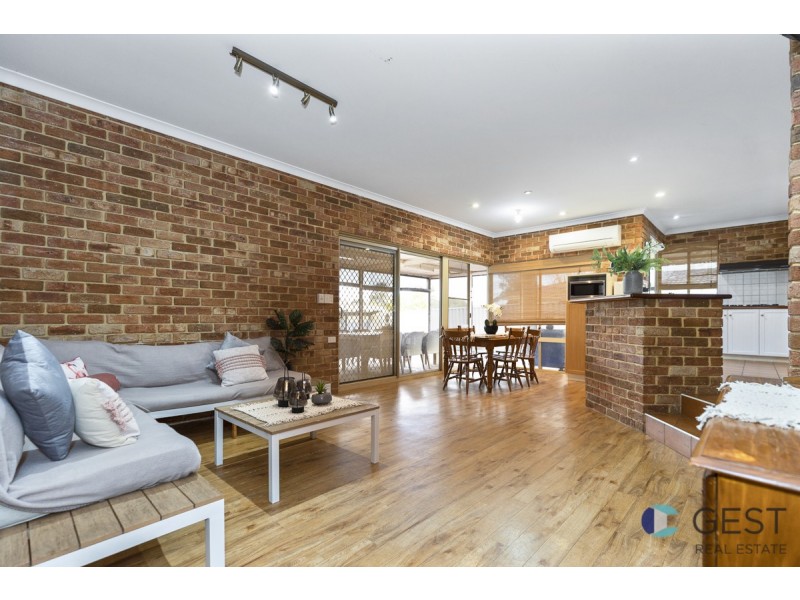 40 KESTREL PARADE, Ballajura WA 6066