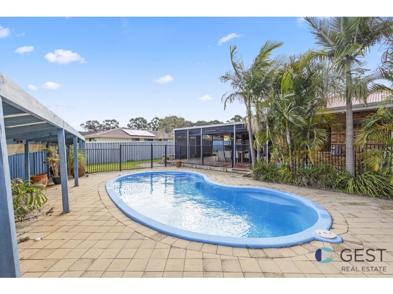 40 KESTREL PARADE, Ballajura WA 6066