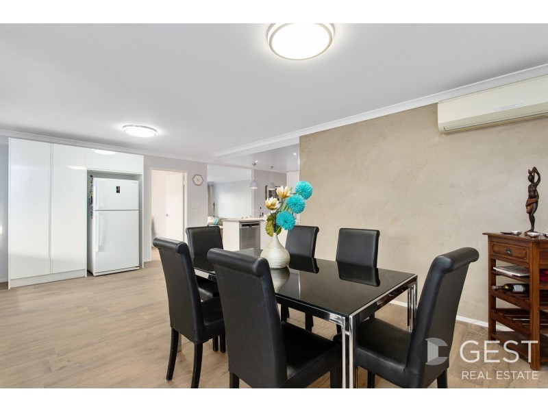 72 BETHWYN CIRCUIT, Madeley WA 6065