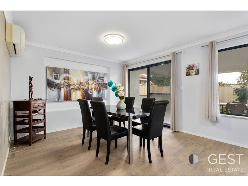 72 BETHWYN CIRCUIT, Madeley WA 6065