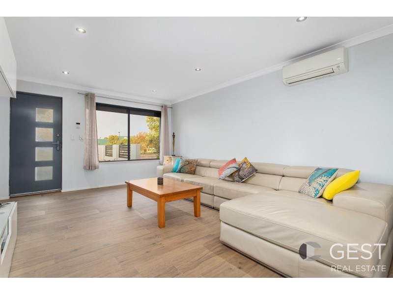 72 BETHWYN CIRCUIT, Madeley WA 6065