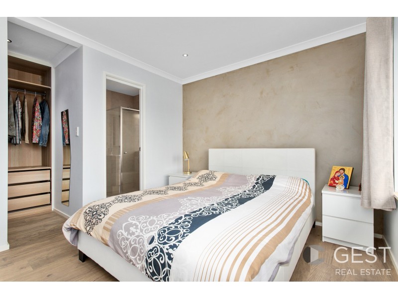 72 BETHWYN CIRCUIT, Madeley WA 6065