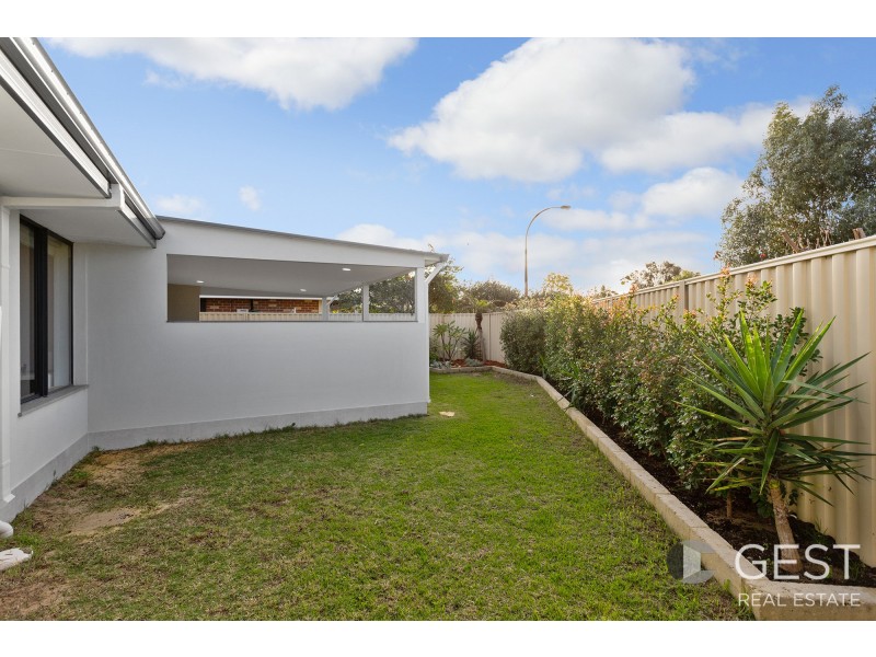 72 BETHWYN CIRCUIT, Madeley WA 6065