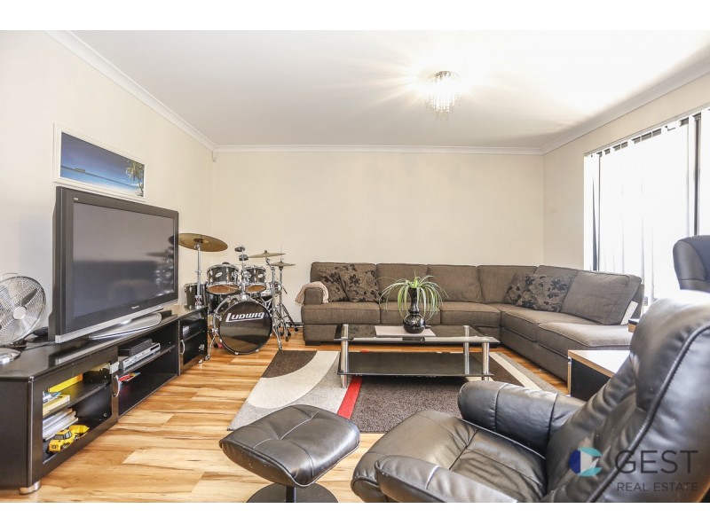 48 CLEVELAND COURT, Marangaroo WA 6064