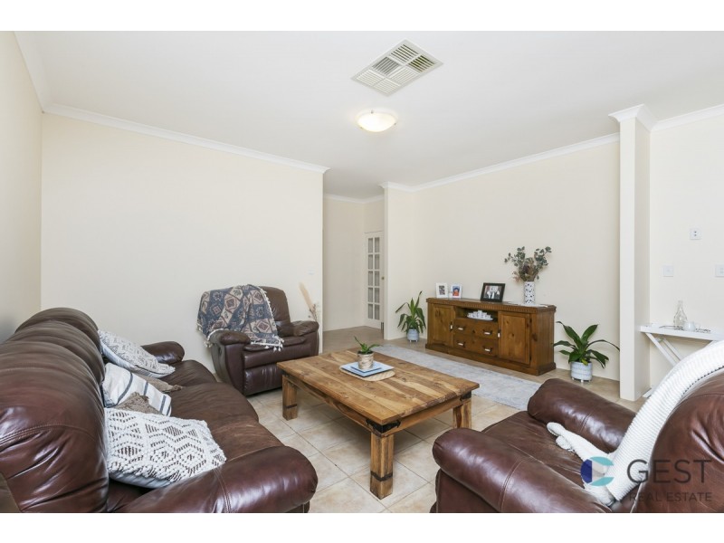 22 FIRMSTONE CIRCLE, Landsdale WA 6065