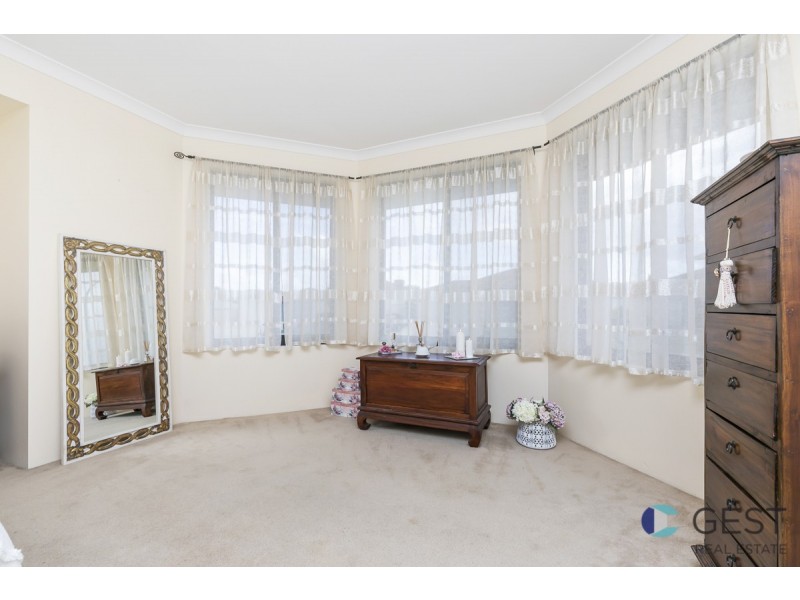 22 FIRMSTONE CIRCLE, Landsdale WA 6065