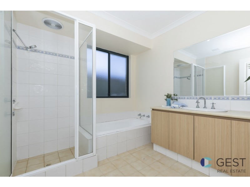 22 FIRMSTONE CIRCLE, Landsdale WA 6065