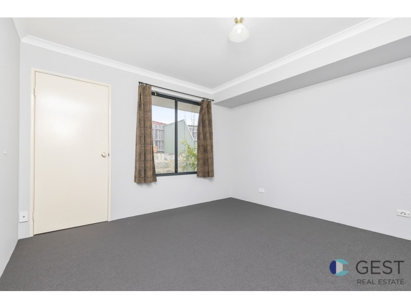 22 FIRMSTONE CIRCLE, Landsdale WA 6065