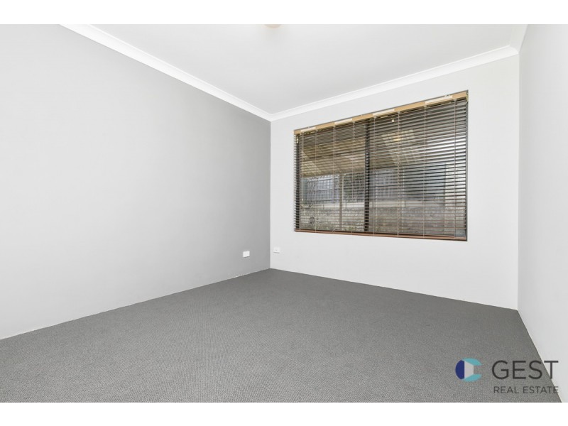 22 FIRMSTONE CIRCLE, Landsdale WA 6065