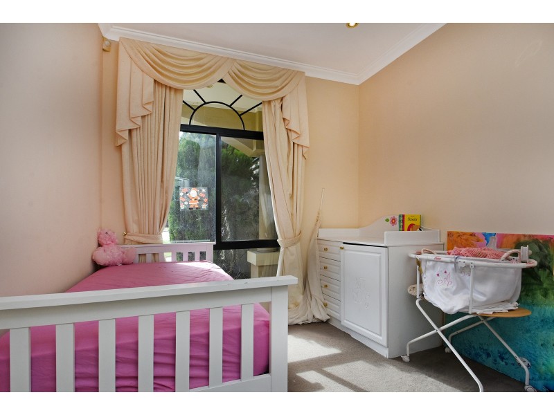 3 WHISTLER COURT, Ellenbrook WA 6069