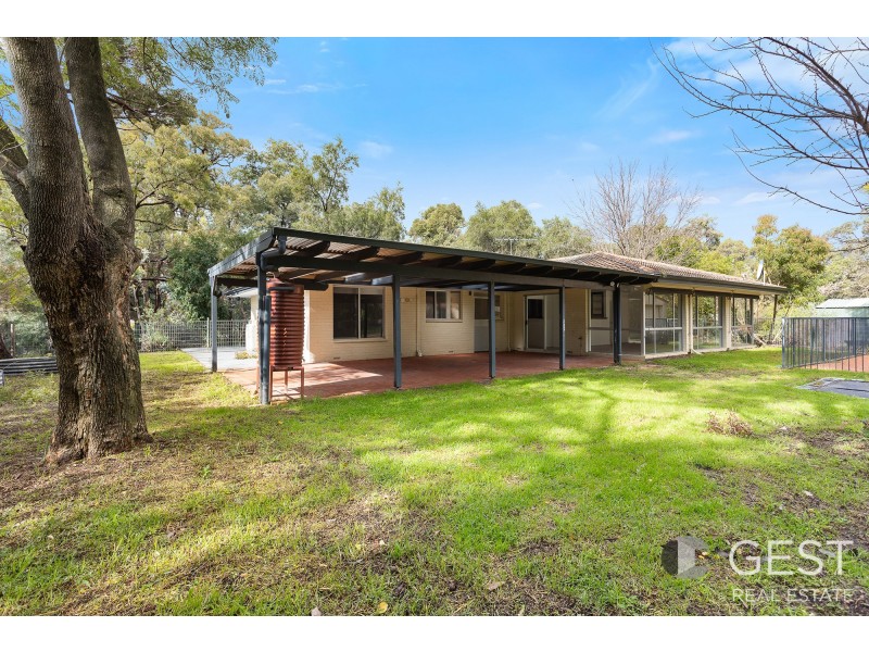 1115 STONEVILLE ROAD, Mundaring WA 6073
