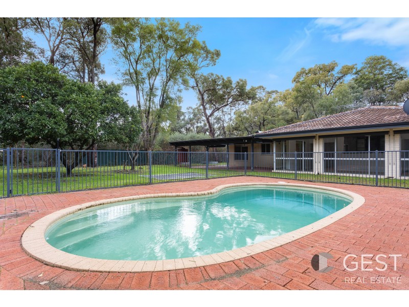 1115 STONEVILLE ROAD, Mundaring WA 6073