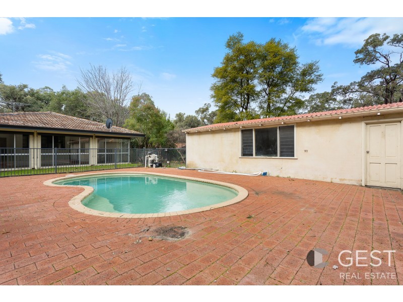 1115 STONEVILLE ROAD, Mundaring WA 6073