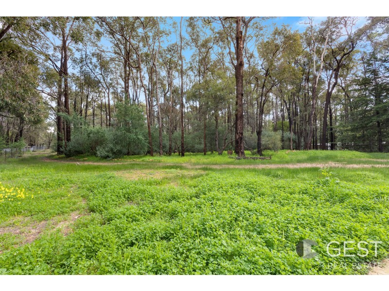 1115 STONEVILLE ROAD, Mundaring WA 6073