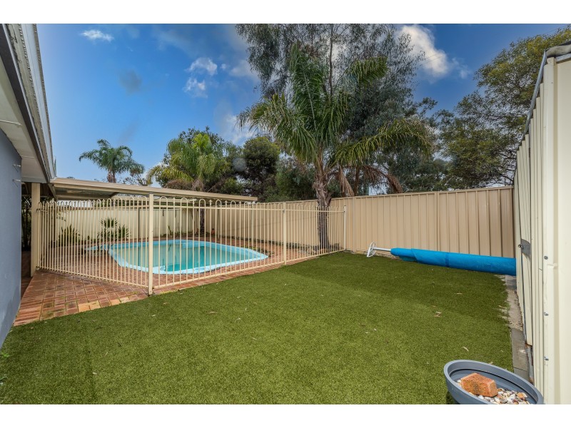 5 VENTURE RISE, Ballajura WA 6066