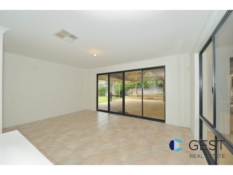 12 MOUNT HOUSE WAY, Ellenbrook WA 6069