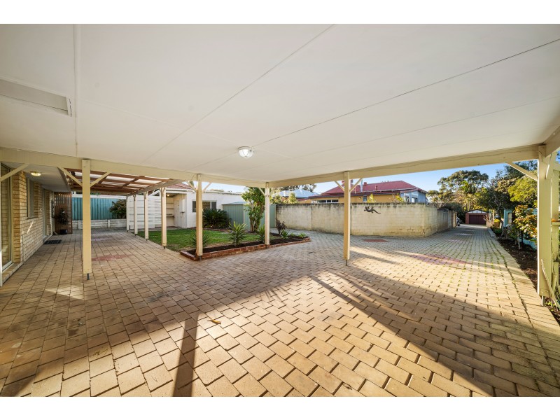 2 Tamar St, Palmyra WA 6157