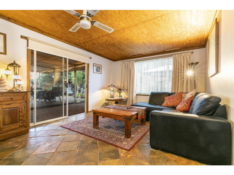 57 MEAKERS WAY, Girrawheen WA 6064