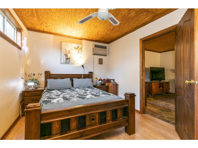 57 MEAKERS WAY, Girrawheen WA 6064