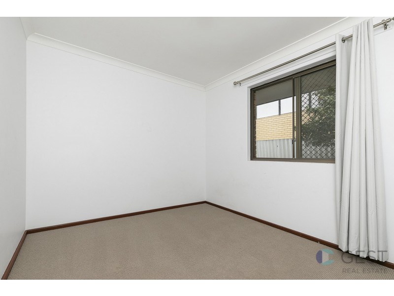 10B Roxwell Way, Girrawheen WA 6064