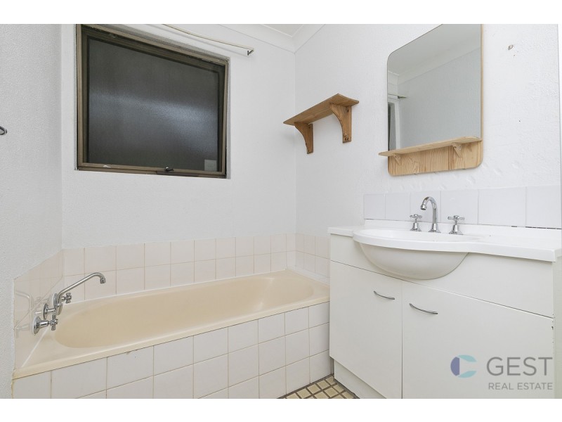 10B Roxwell Way, Girrawheen WA 6064