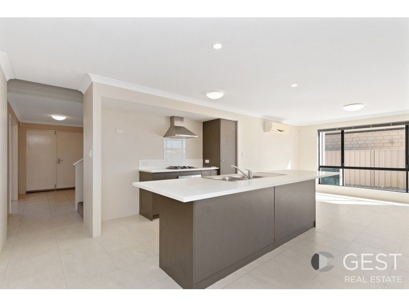 6 Birmingham Way, Darch WA 6065