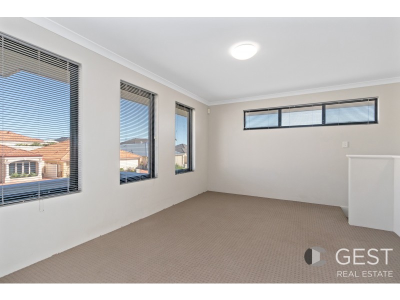 6 Birmingham Way, Darch WA 6065