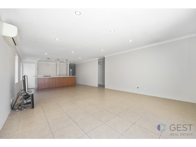 6 RAMEAU LINK, Aveley WA 6069