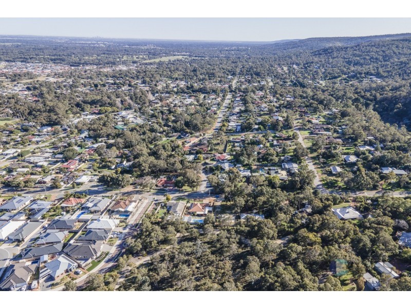 71 BEENYUP ROAD, Byford WA 6122