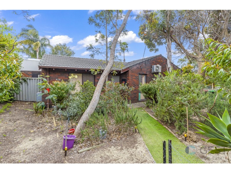44 CURTIS WAY, Girrawheen WA 6064
