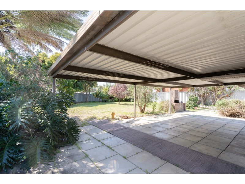 4 GYPSUM COURT, Koondoola WA 6064